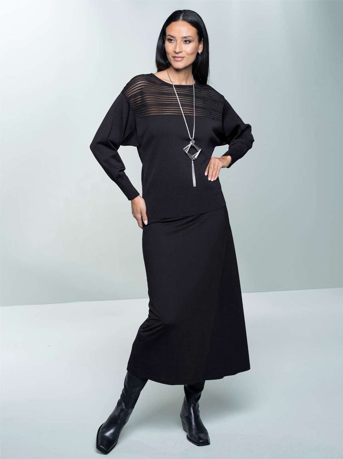 Свитер с круглым вырезом Pullover