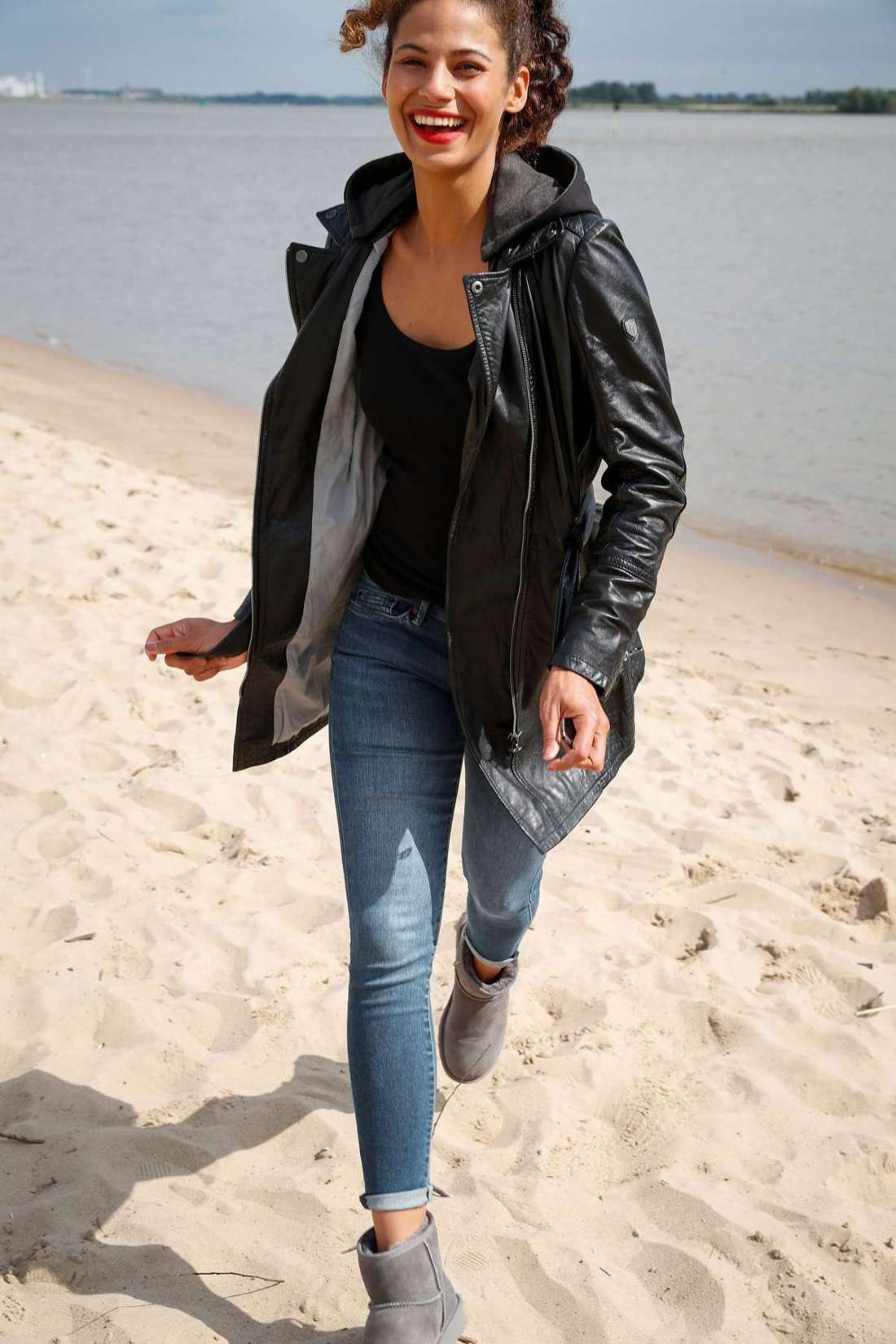 Кожаное пальто с поясом SENEKA2