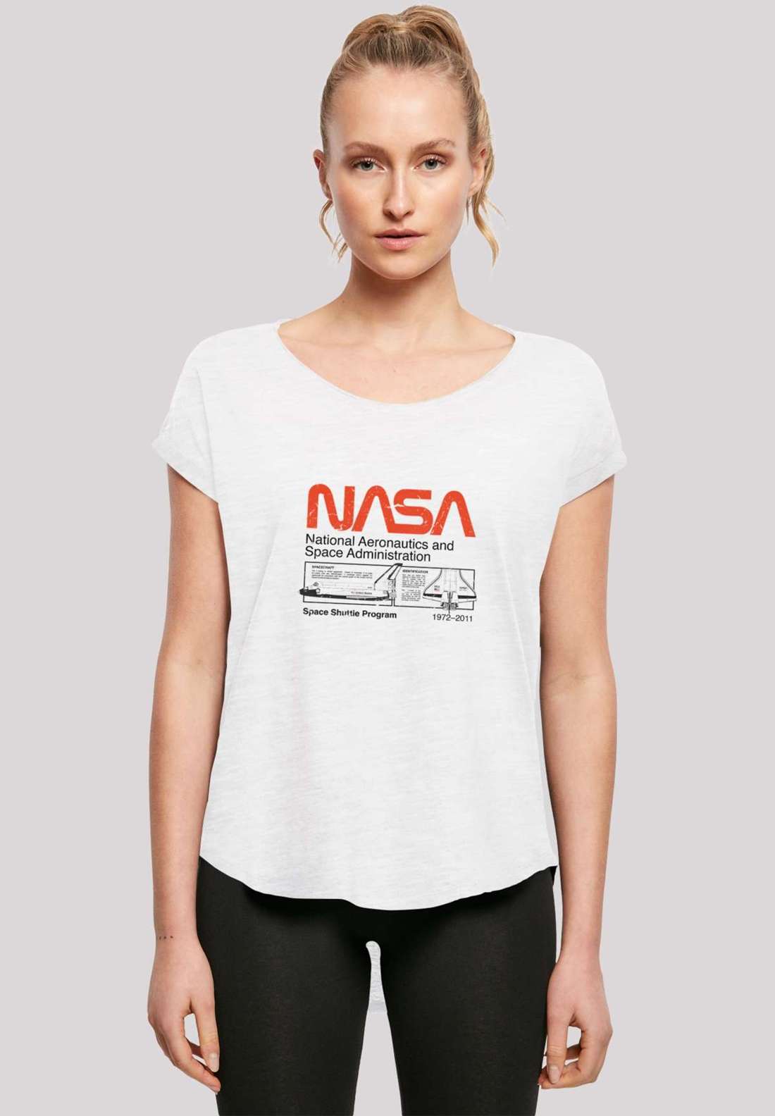 футболка Long Cut T-Shirt NASA Classic Space Shuttle White