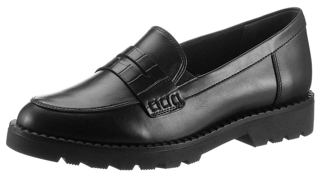 Тапочки с изящным тиснением под кожу крокодила.