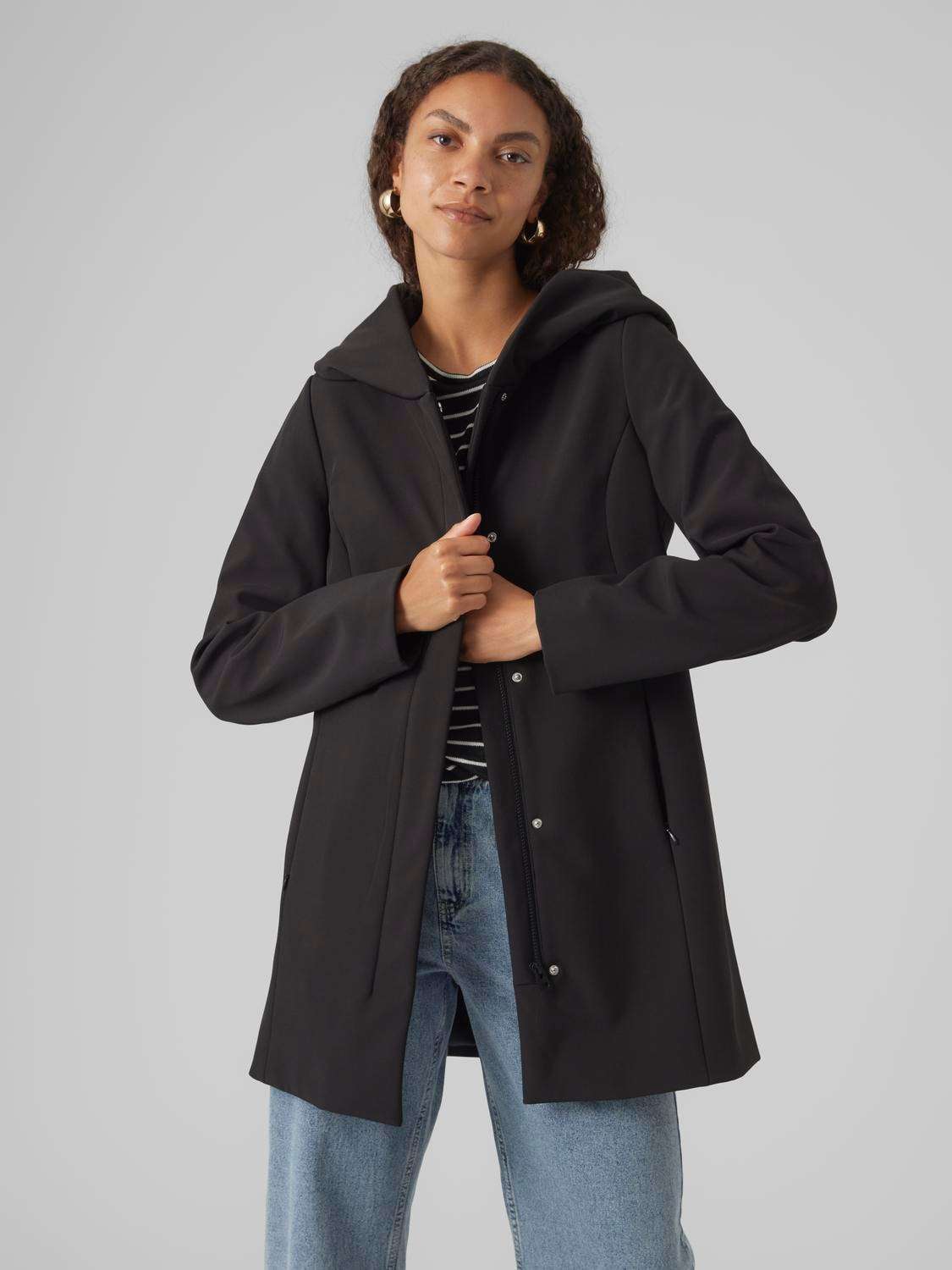 Уличная куртка с капюшоном VMSOFTSHELLDONA WRP JACKET BOOS
