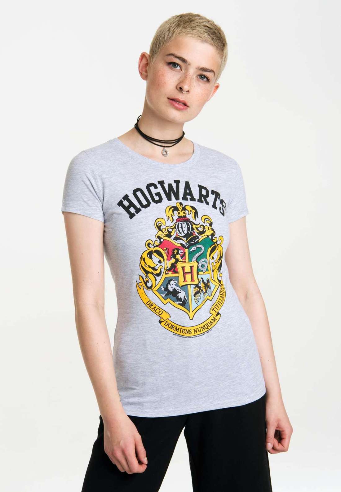 Футболка с классным принтом Hogwarts Logo