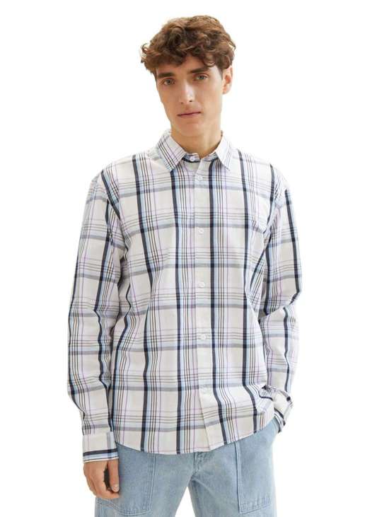 Рубашка в клетку с планкой на пуговицах