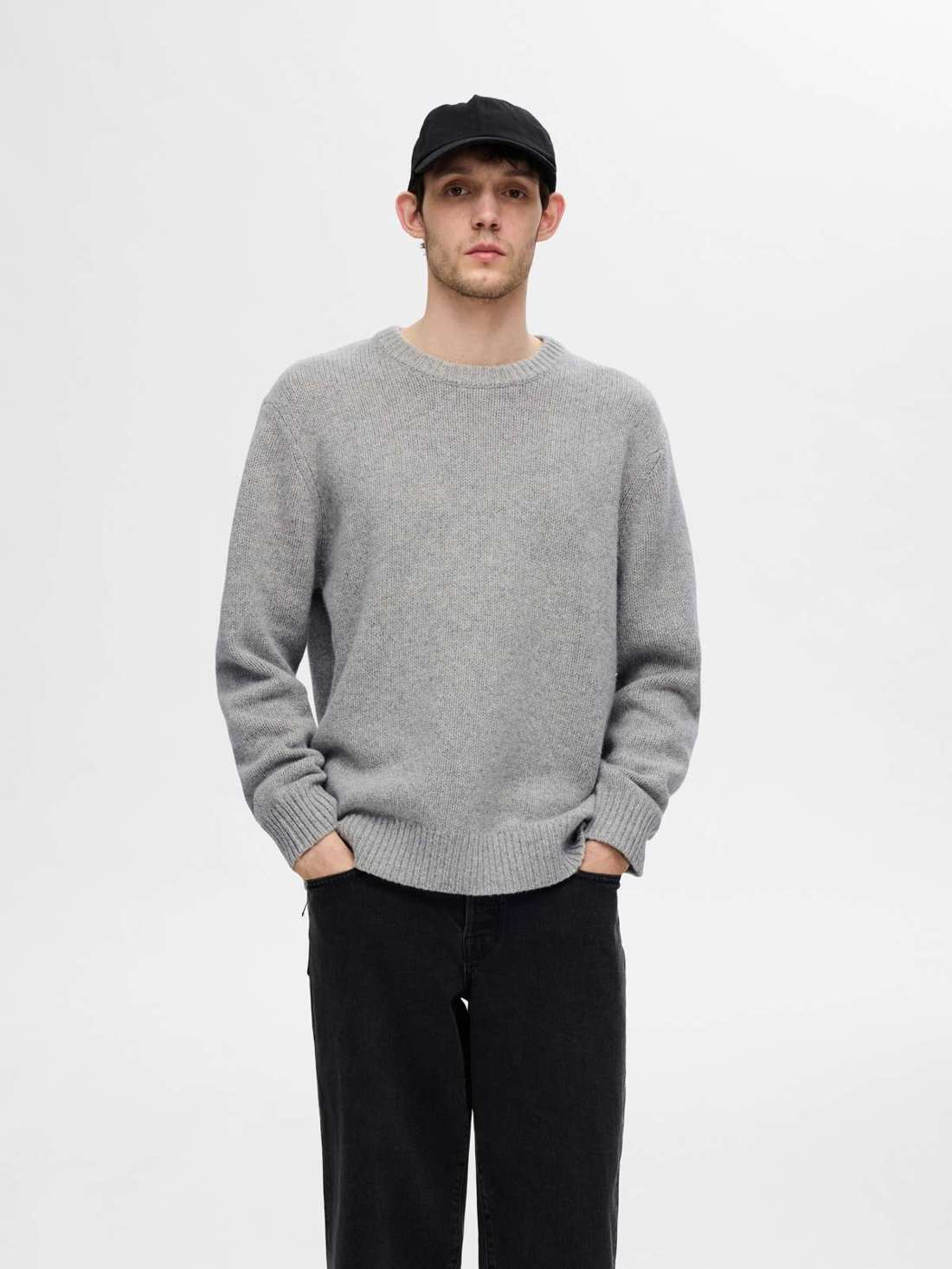 Вязаный свитер SLHCODY LS KNIT RELAXED CREW NECK NOOS