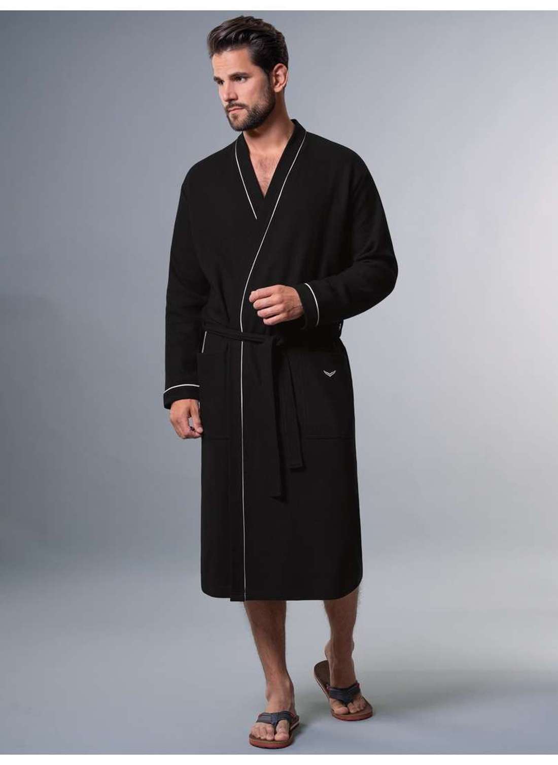халат TRIGEMA Bademantel mit praktischem Gürtel zum Binden