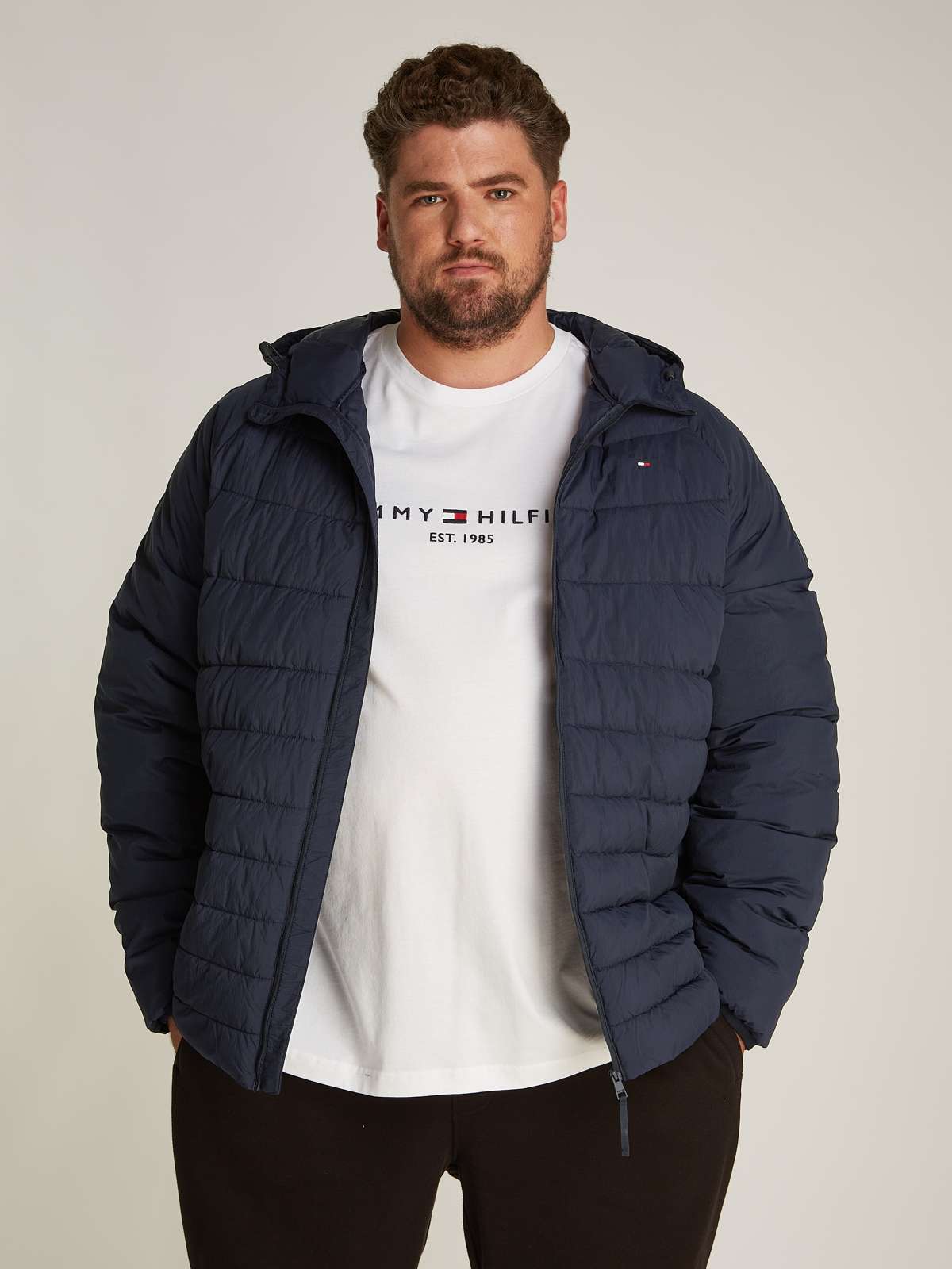 Стеганая куртка с капюшоном больших размеров. BT-MIX QUILT HOODED JACKET-B