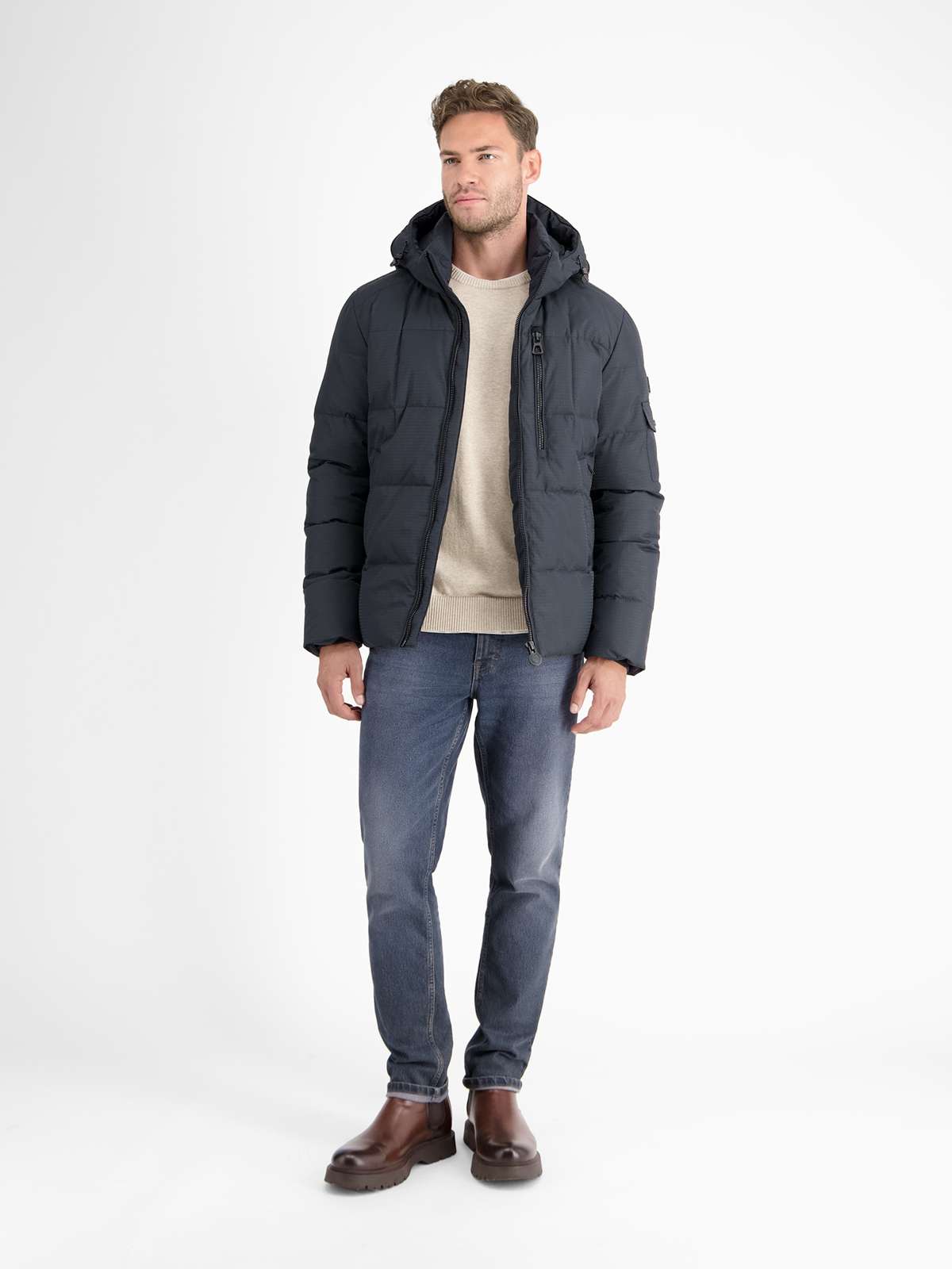 Стеганая куртка с капюшоном LERROS Gefutterter Stepp-Blouson mit abnehmbarer Kapuze