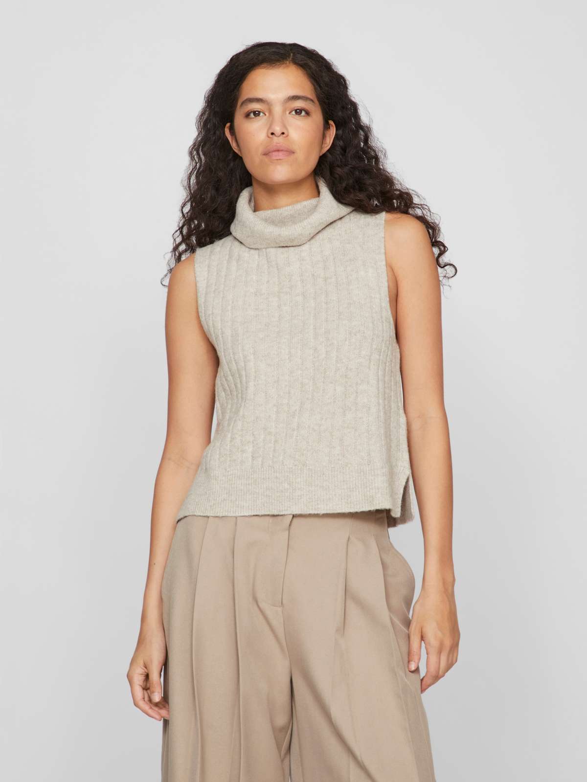 Свитер-жилет VIBELUNA HIGH NECK S/L KNIT VEST-NOOS