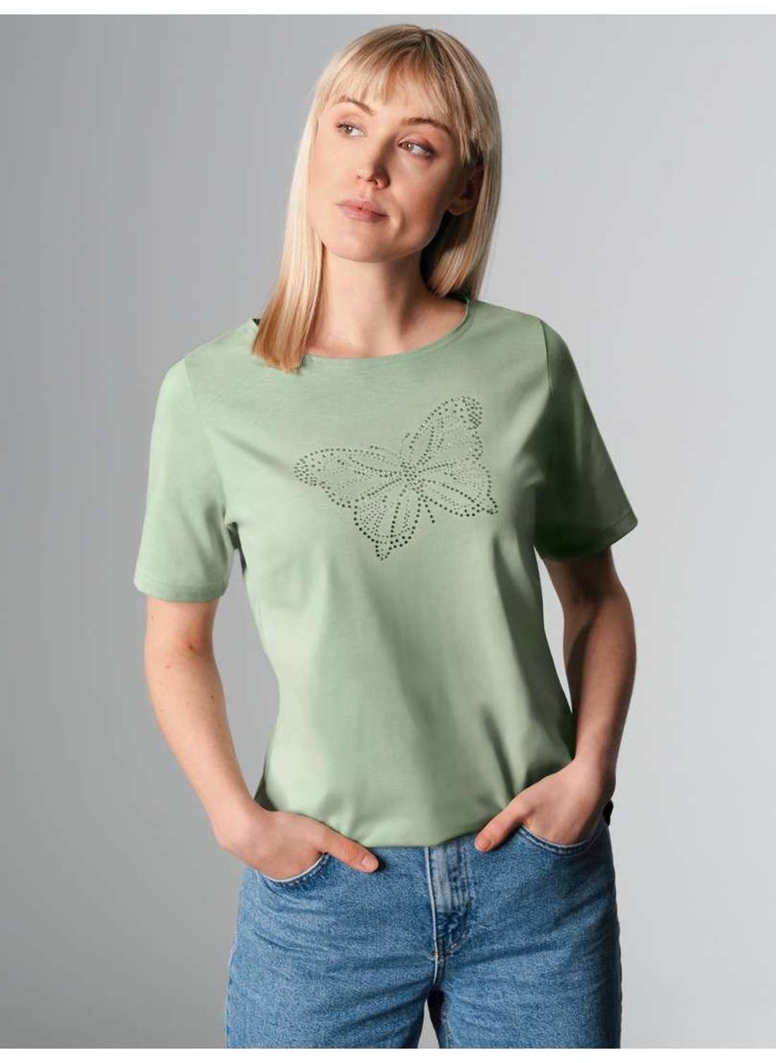 футболка TRIGEMA T-Shirt mit Schmetterling aus Strasssteinen