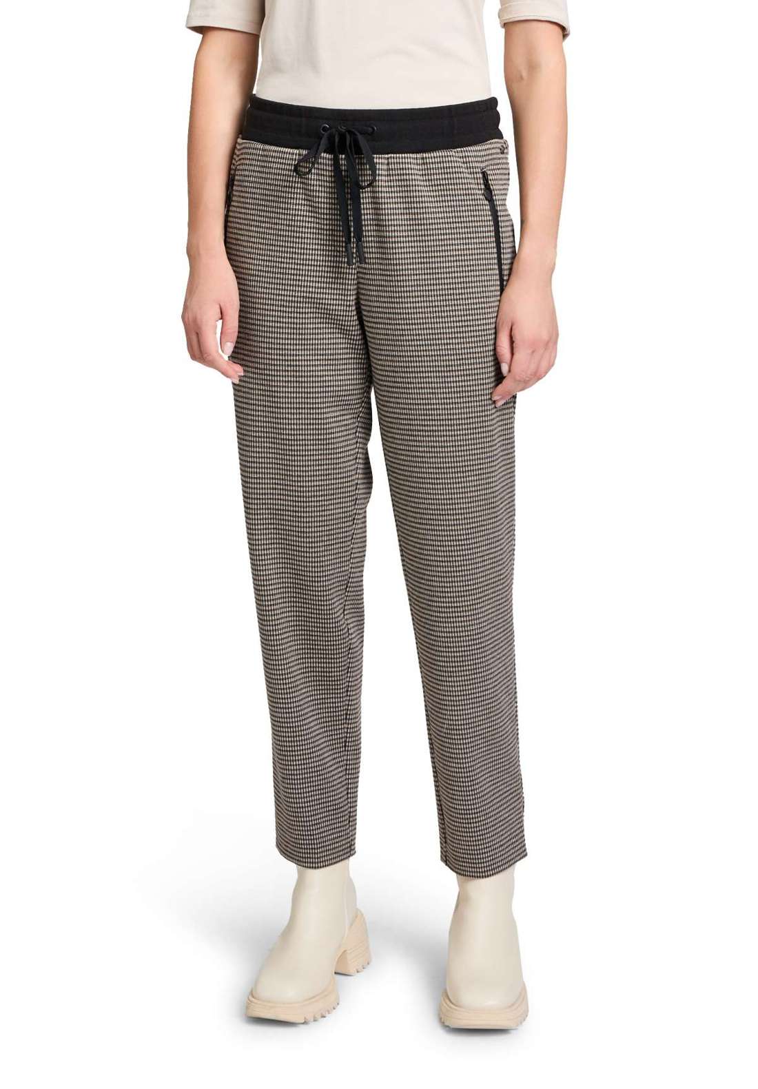 Брюки без застежки Betty & Co Schlupfhose mit Reißverschlusstaschen