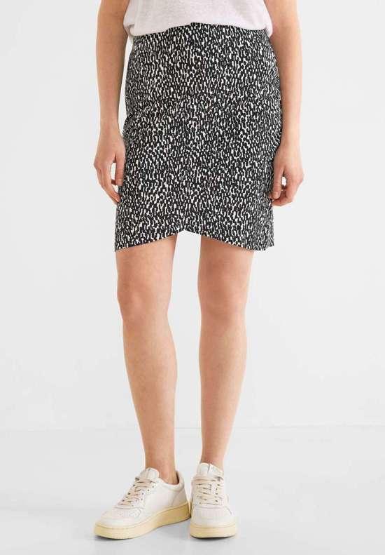 Мини-юбка с эластичным поясом