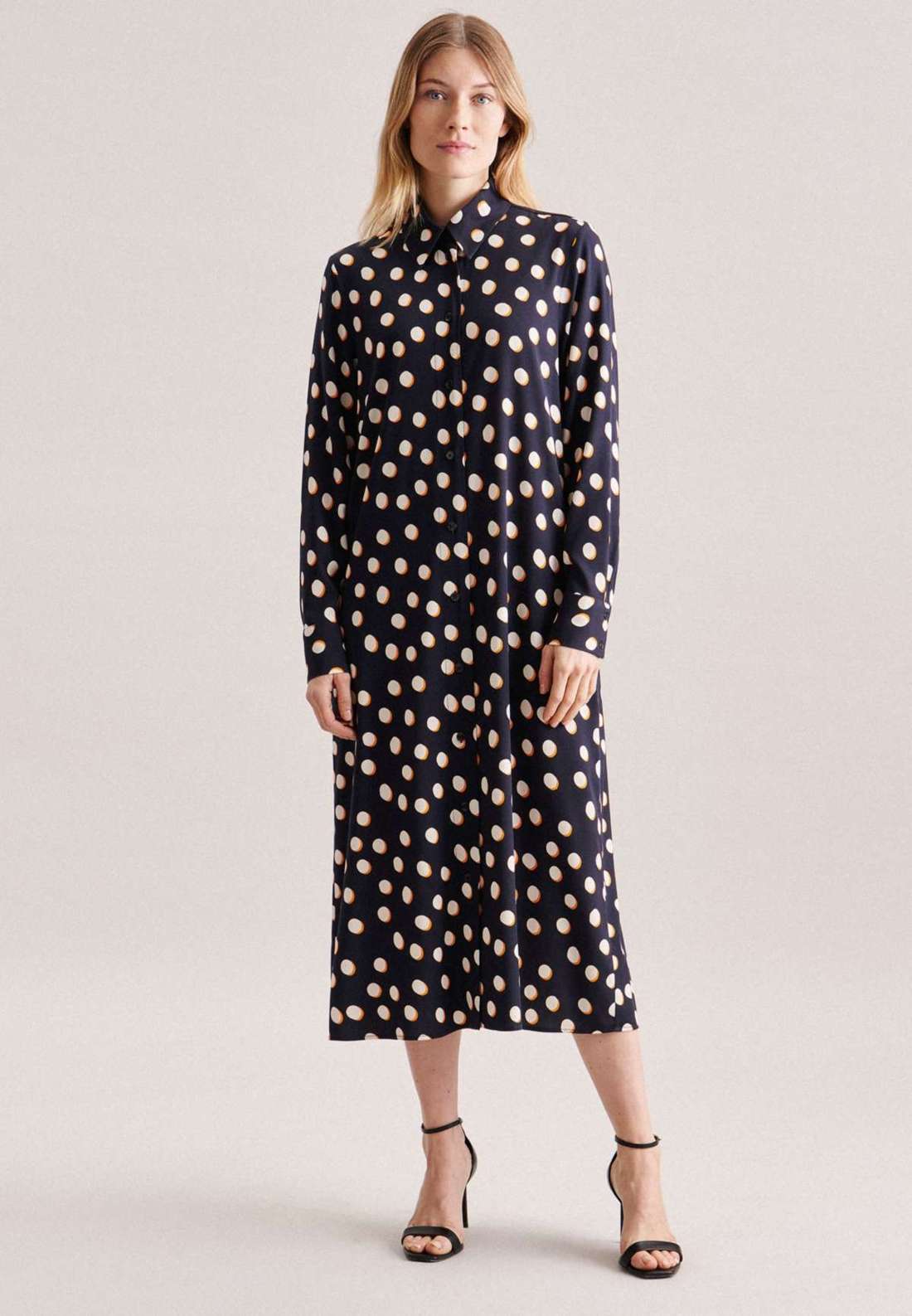 Летнее платье Schwarze Rose