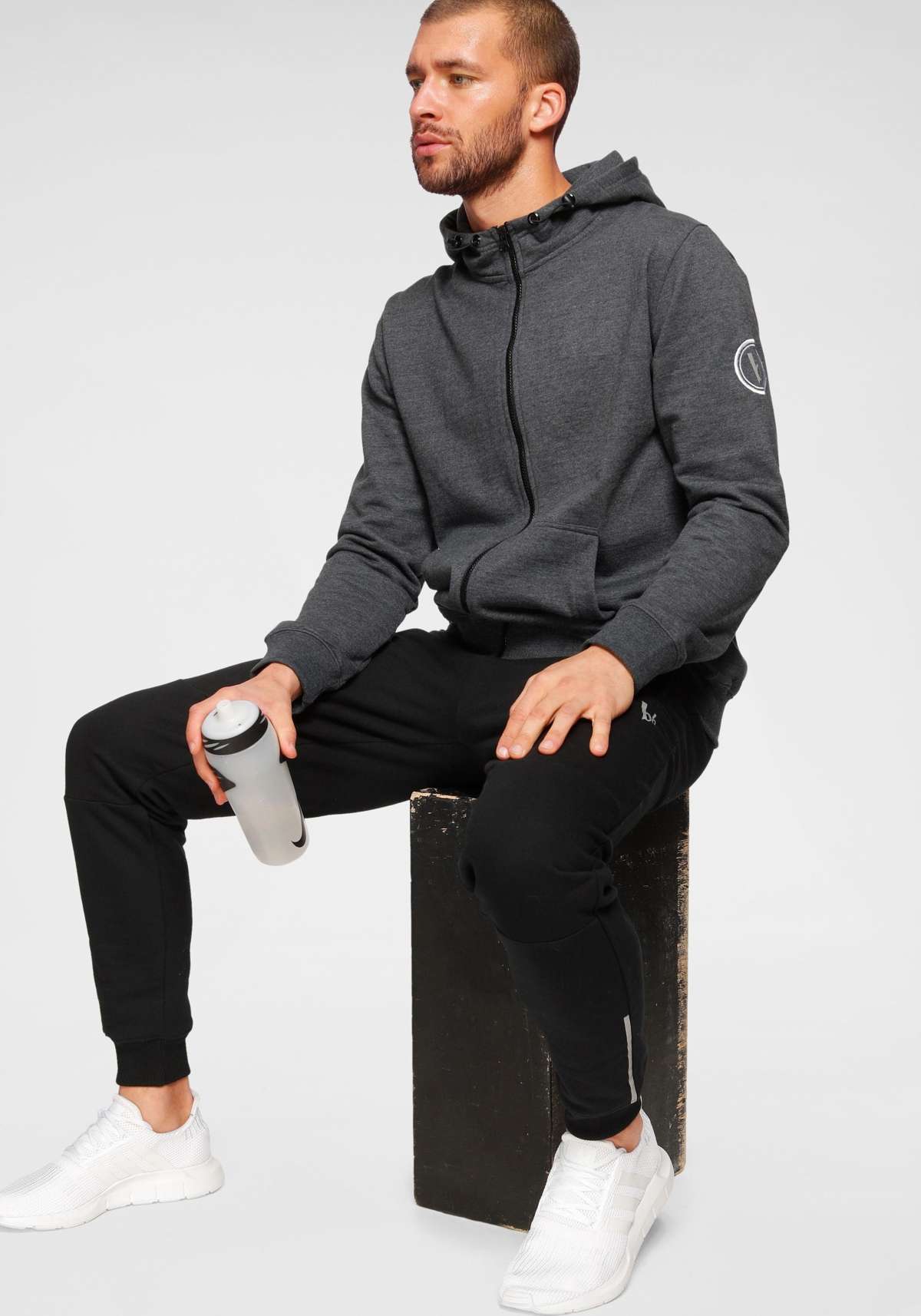 Спортивный костюм Comfort Fit
