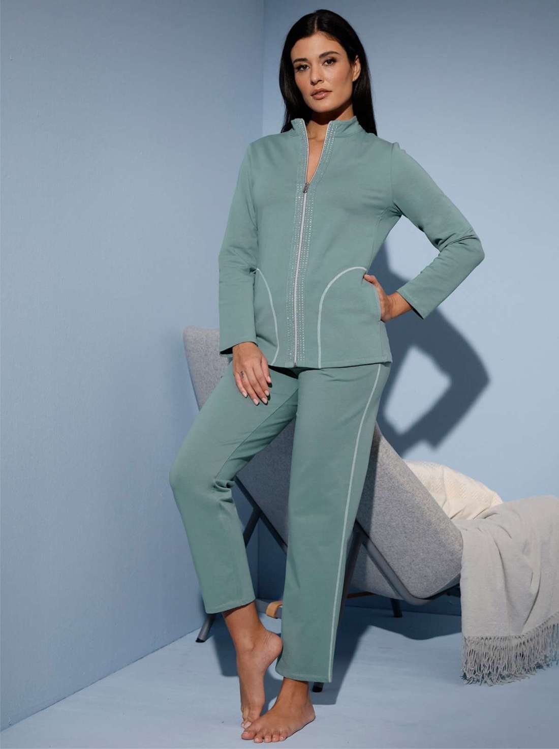 Спортивные штаны