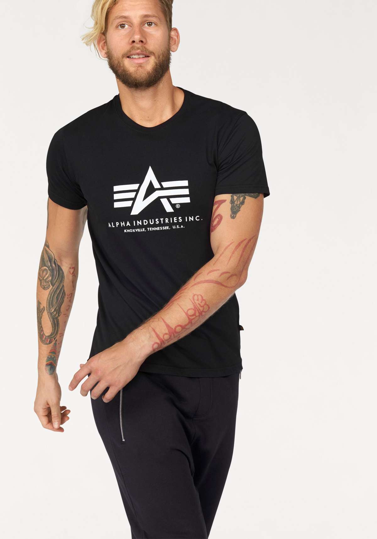 футболка Basic T-Shirt