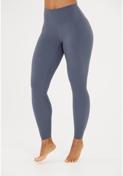 Тренировочные тайтсы с поддерживающим компрессионным эффектом. Stay