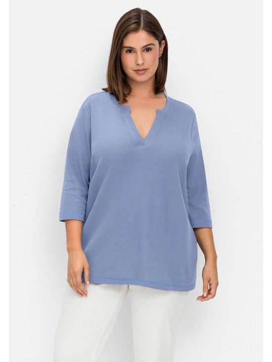 Структурированная рубашка с рукавом 3/4 и V-образным вырезом. Große Größen