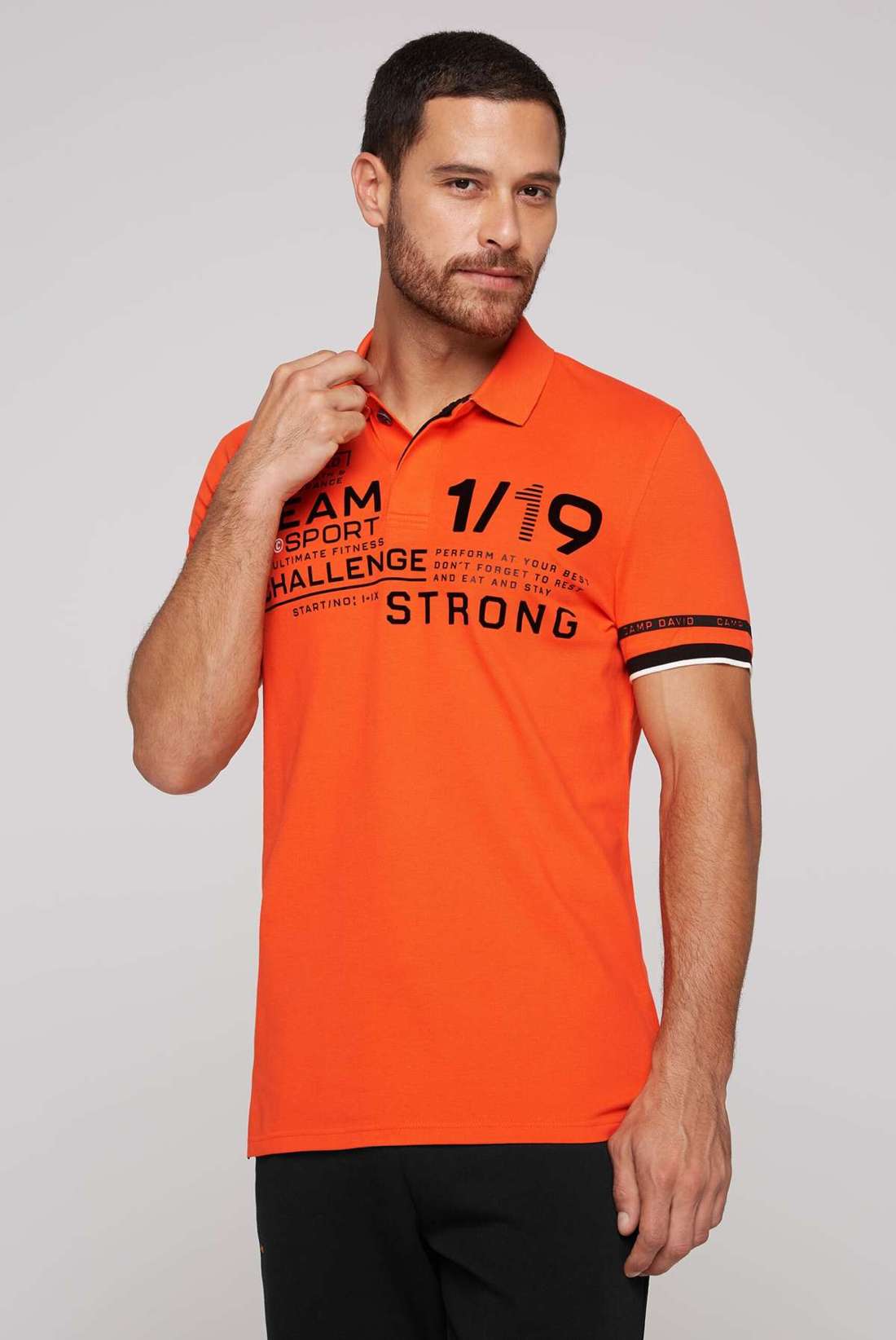 Рубашка-поло с разрезами по бокам