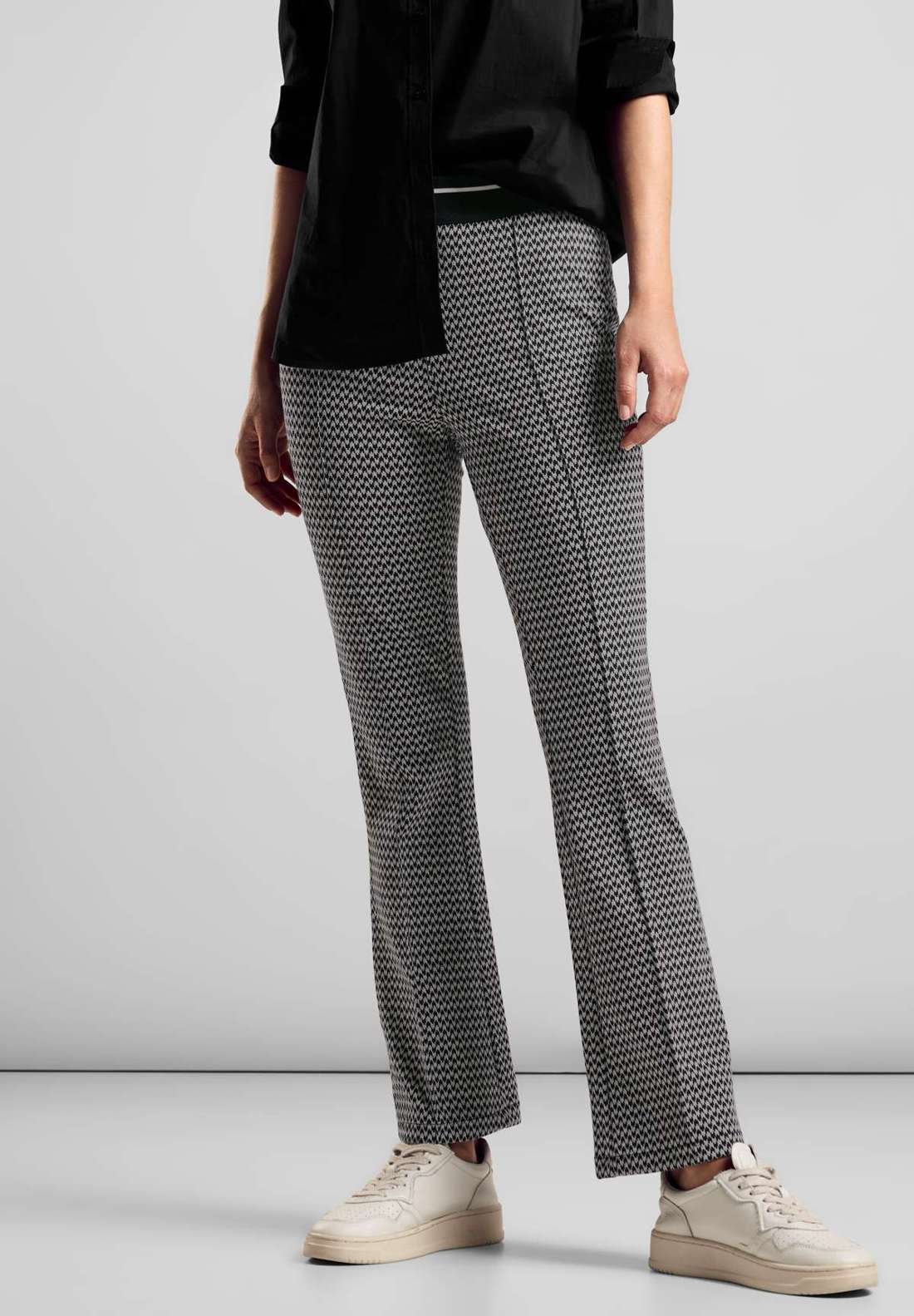 Тканевые брюки