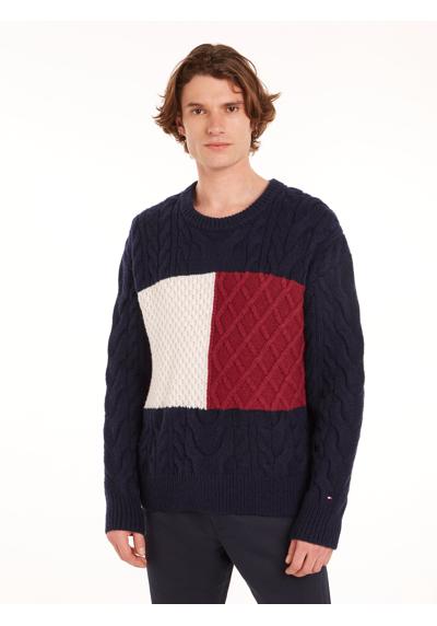 Свитер с круглым вырезом и цветным узором спереди CABLE FLAG SWEATER