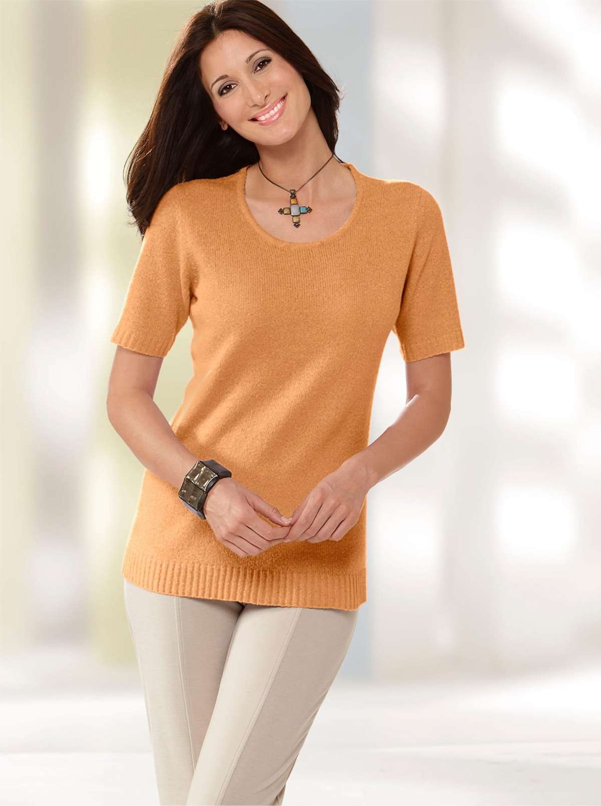 Свитер с круглым вырезом Pullover