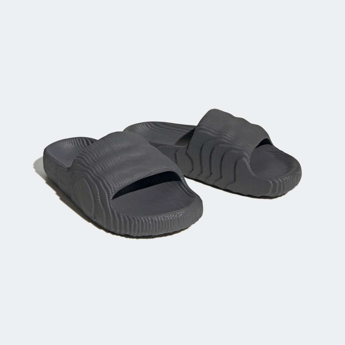 Купальные сандалии ADILETTE 22
