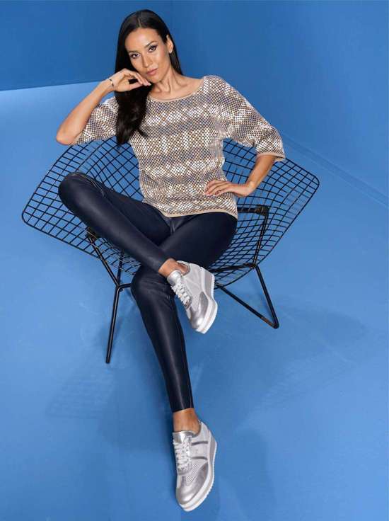 Свитер с круглым вырезом Pullover