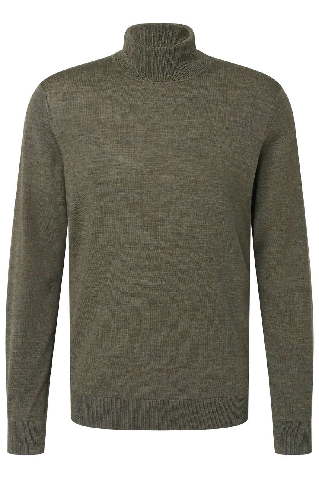 Свитер с высоким воротником