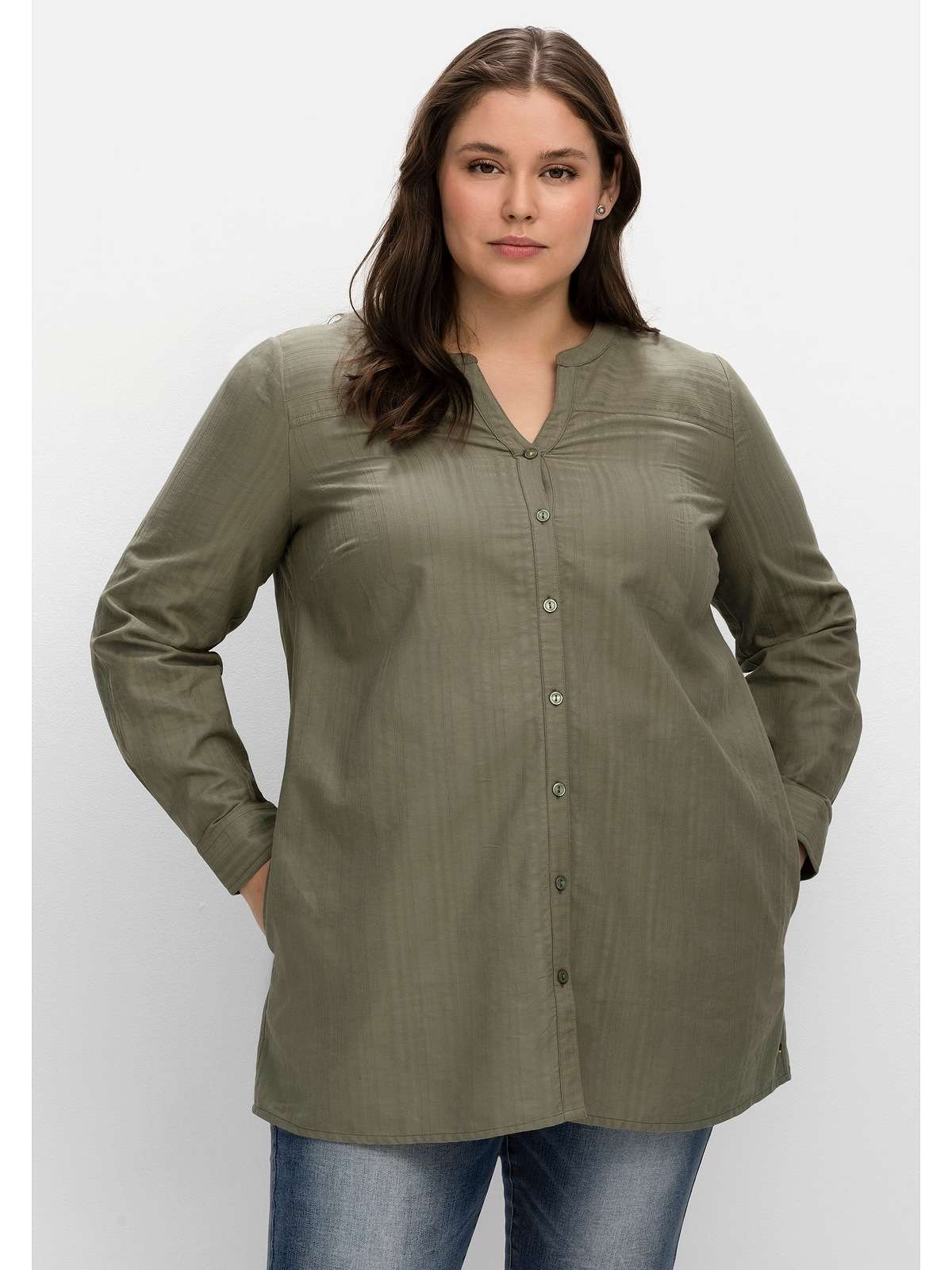 Блузка-рубашка, в полосатую структуру