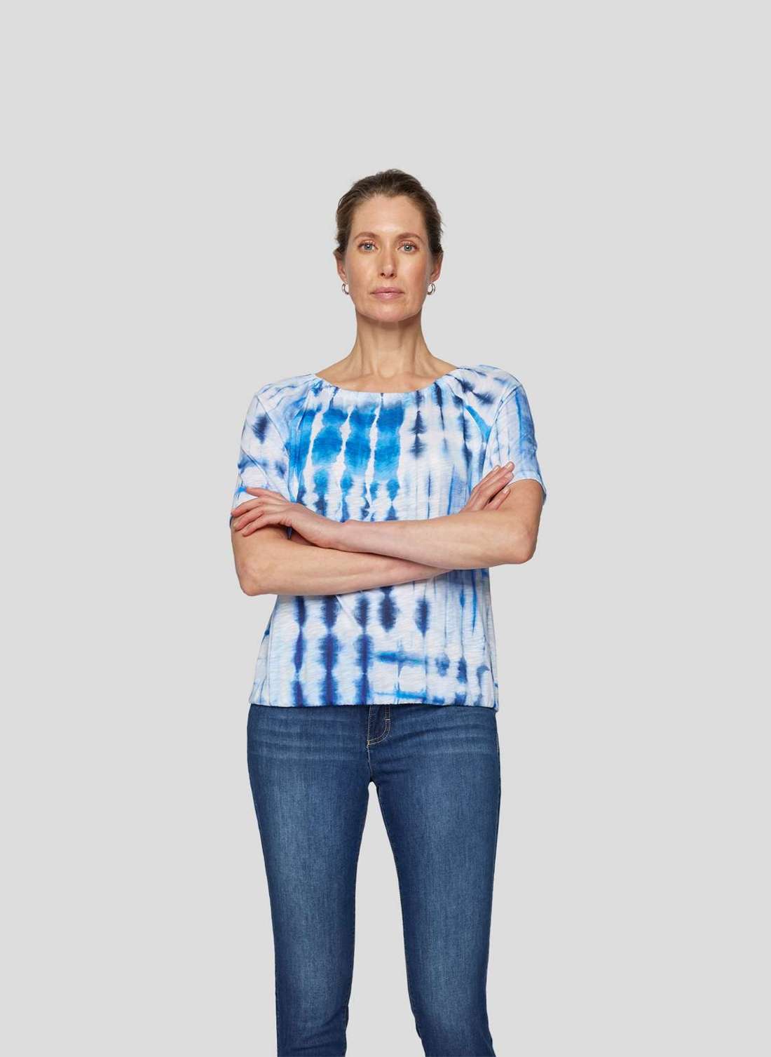 Рубашка с принтом T-Shirt mit Raffung