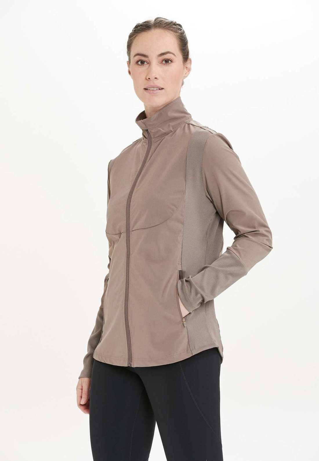 Беговая куртка Medear