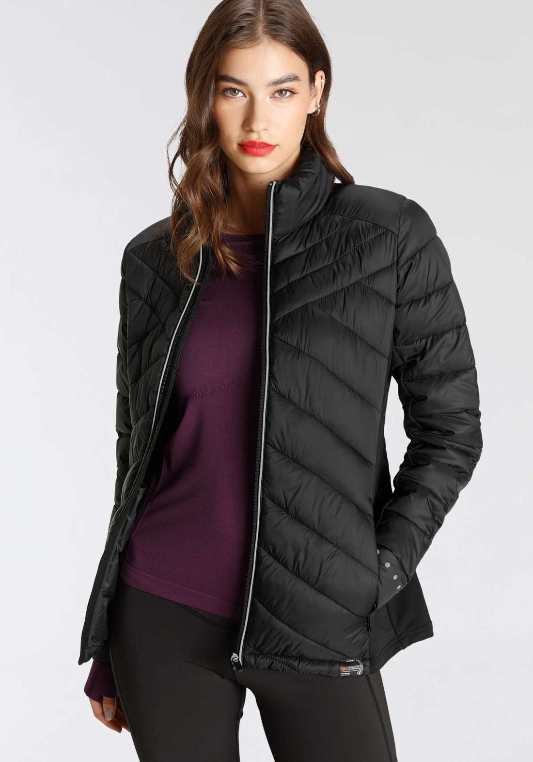 Беговая куртка