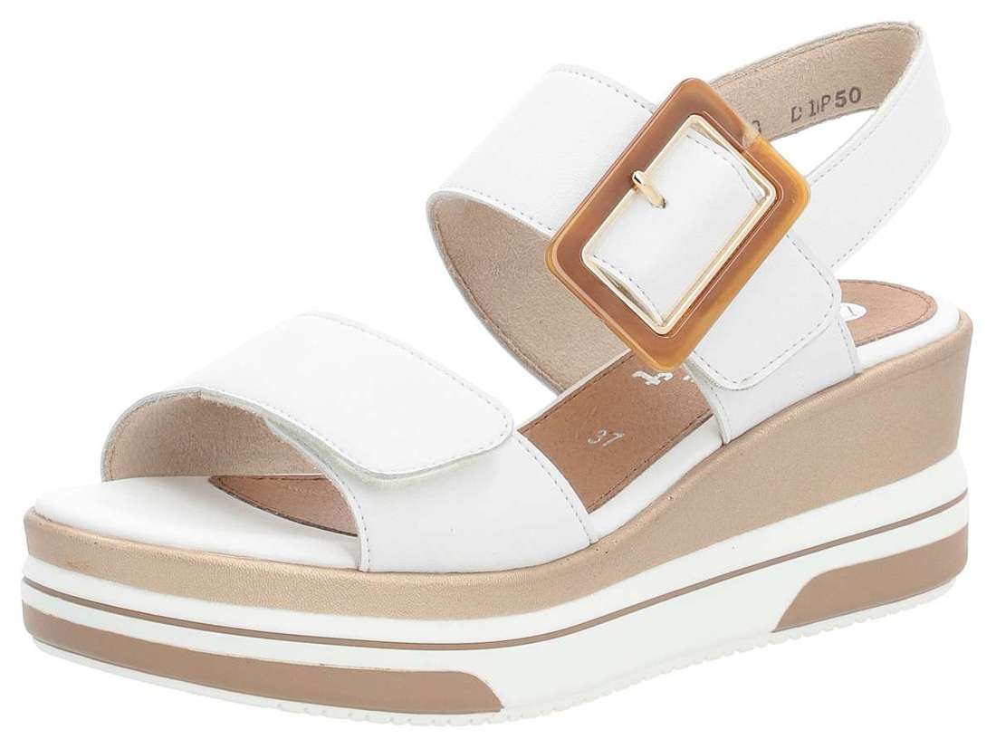 Босоножки на платформе