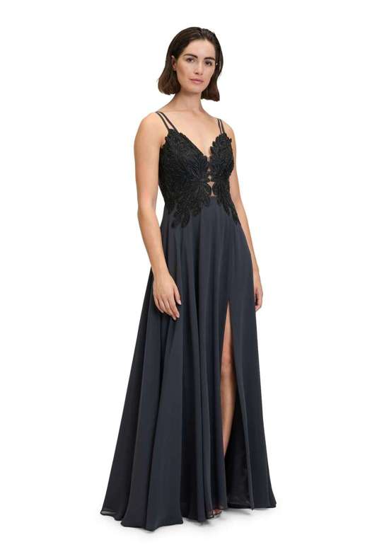 вечернее платье Abendkleid mit Stickerei