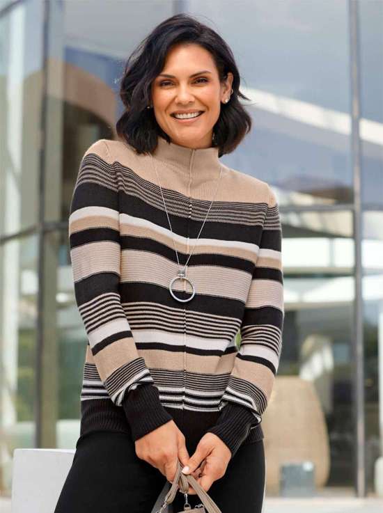 Вязаный свитер Pullover