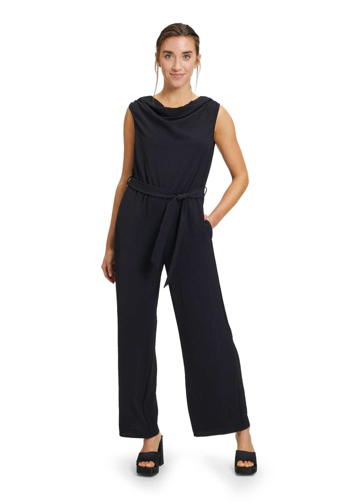 Комбинезон Jumpsuit mit Bindegurtel