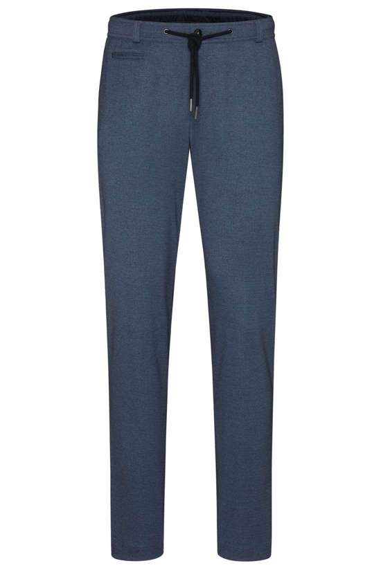 Брюки-чиносы на удобной резинке.