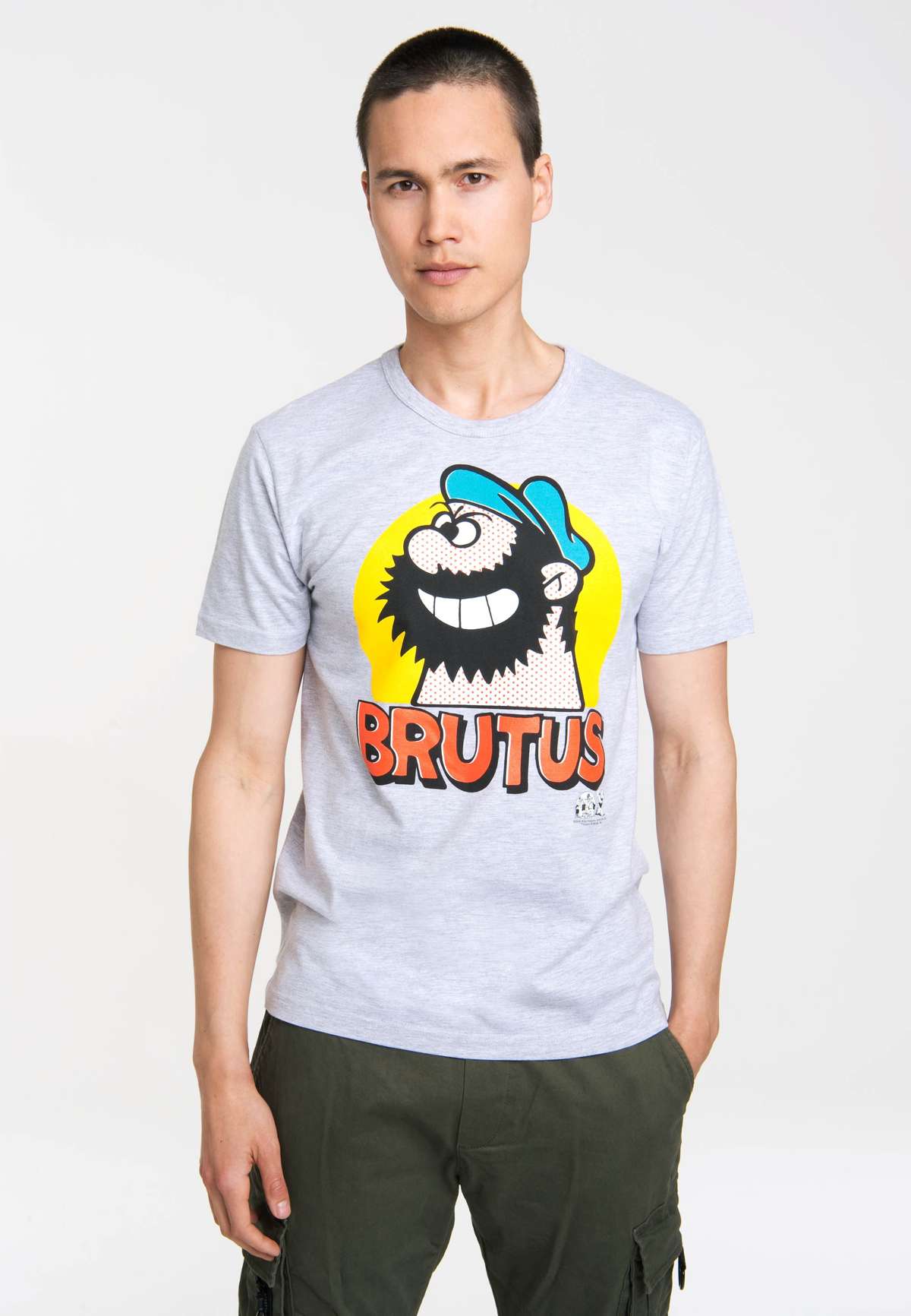 Футболка с качественной трафаретной печатью Brutus