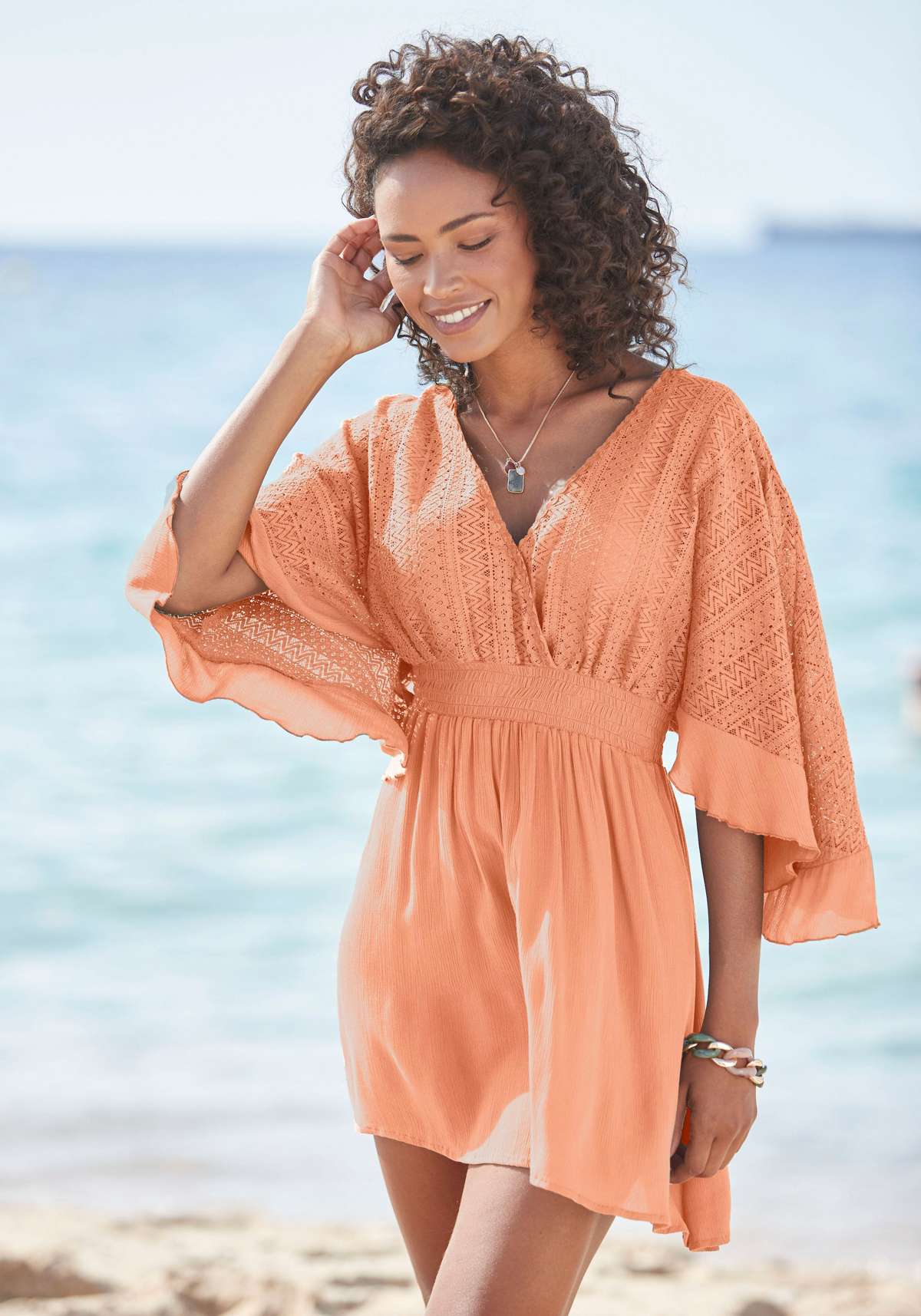 Платье-туника, с широкими рукавами, из кружева, платье-блузка, пляжная одежда.