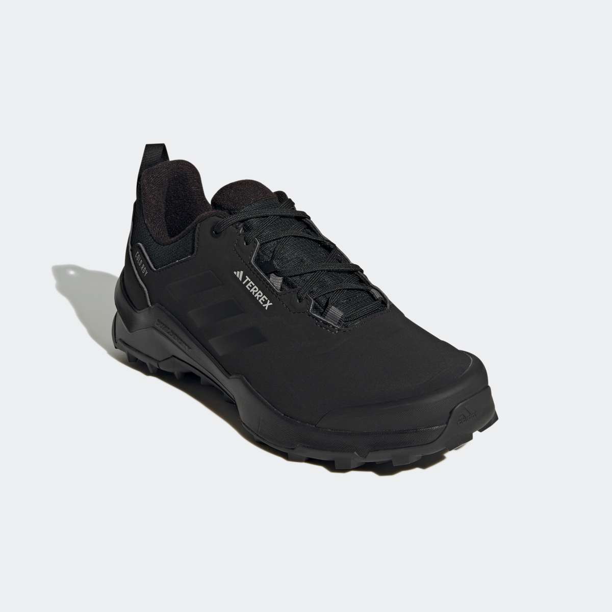 Походная обувь TERREX AX4 BETA COLD.RDY