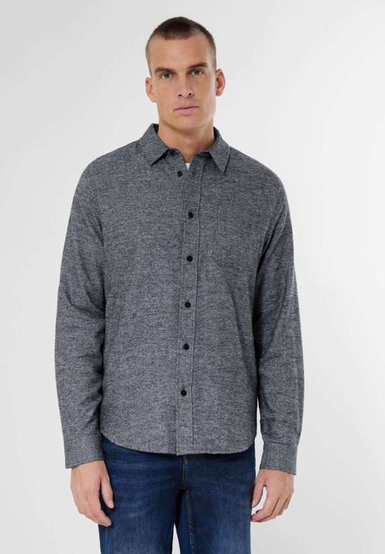 Рубашка с длинными рукавами и нагрудным карманом