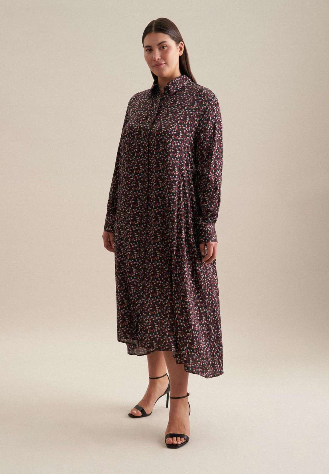 Летнее платье Schwarze Rose