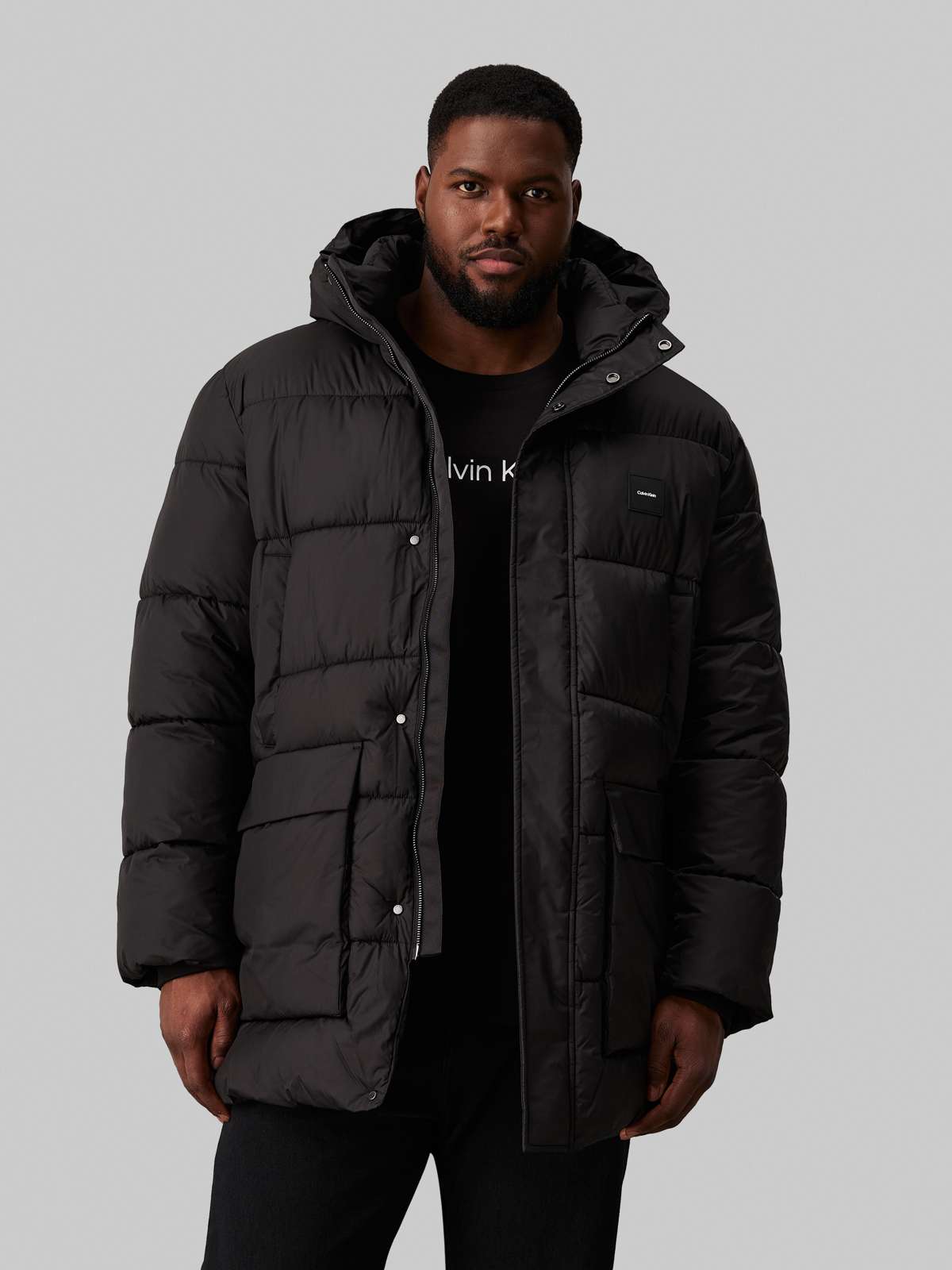 Стеганое пальто больших размеров с нашивкой-логотипом BT_LONG HOODED QUILT PUFFER MW