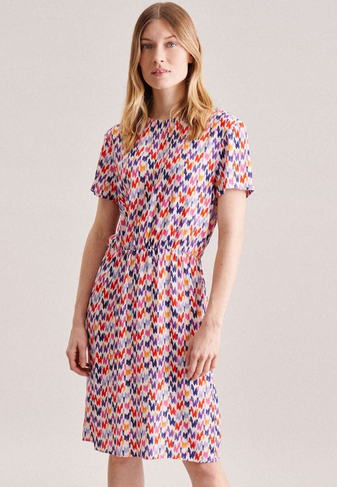 Летнее платье Schwarze Rose