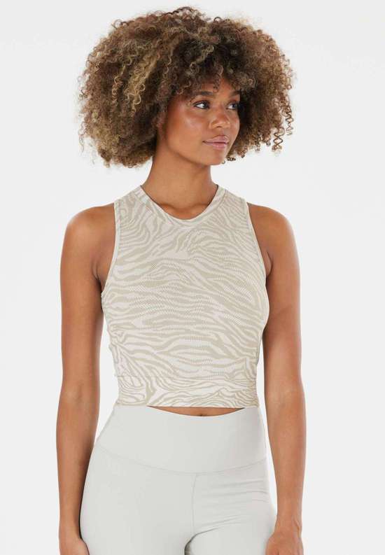 Функциональный топ эластичного и дышащего качества. Ralphie