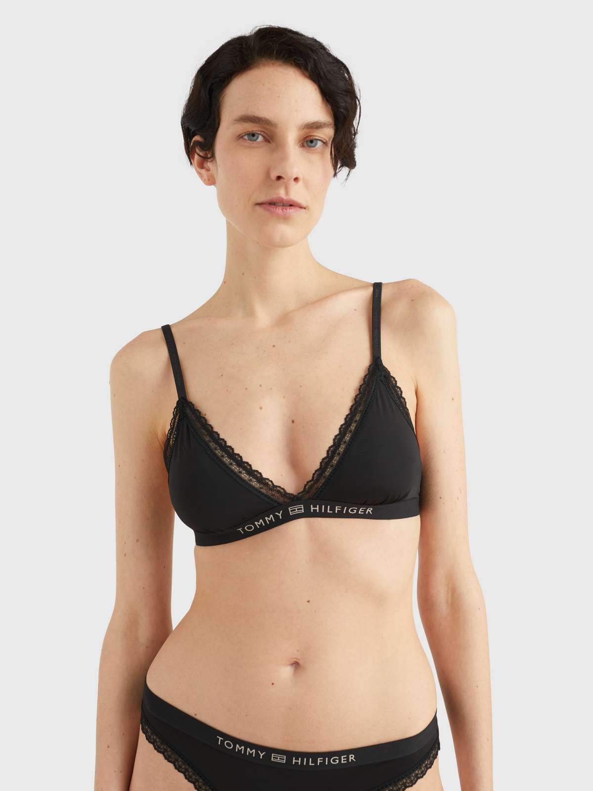 Бюстгальтер-бралетт с фирменным лейблом Tommy Hilfiger UNLINED TRIANGLE