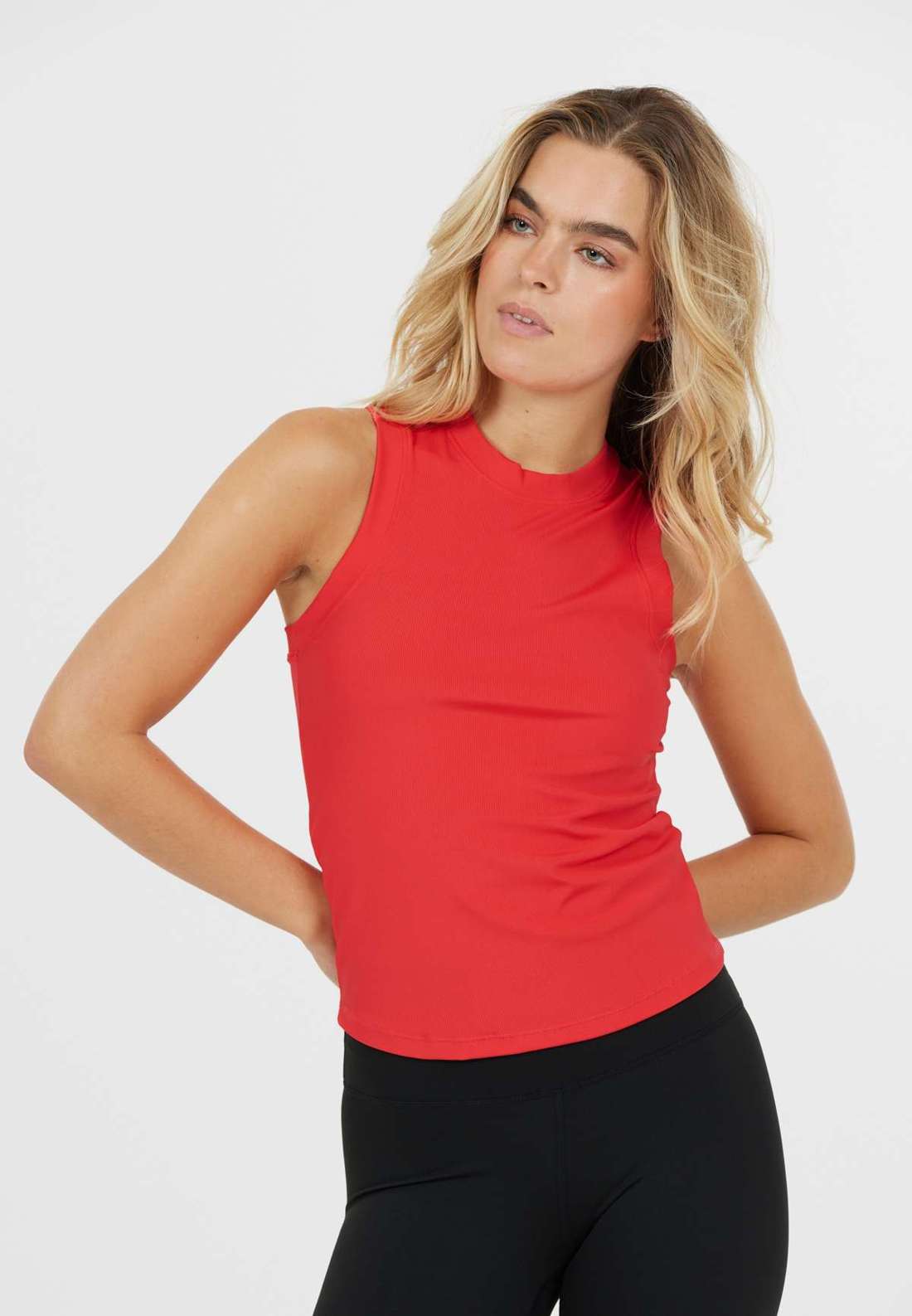 Майка с технологией быстрого высыхания. Ariane