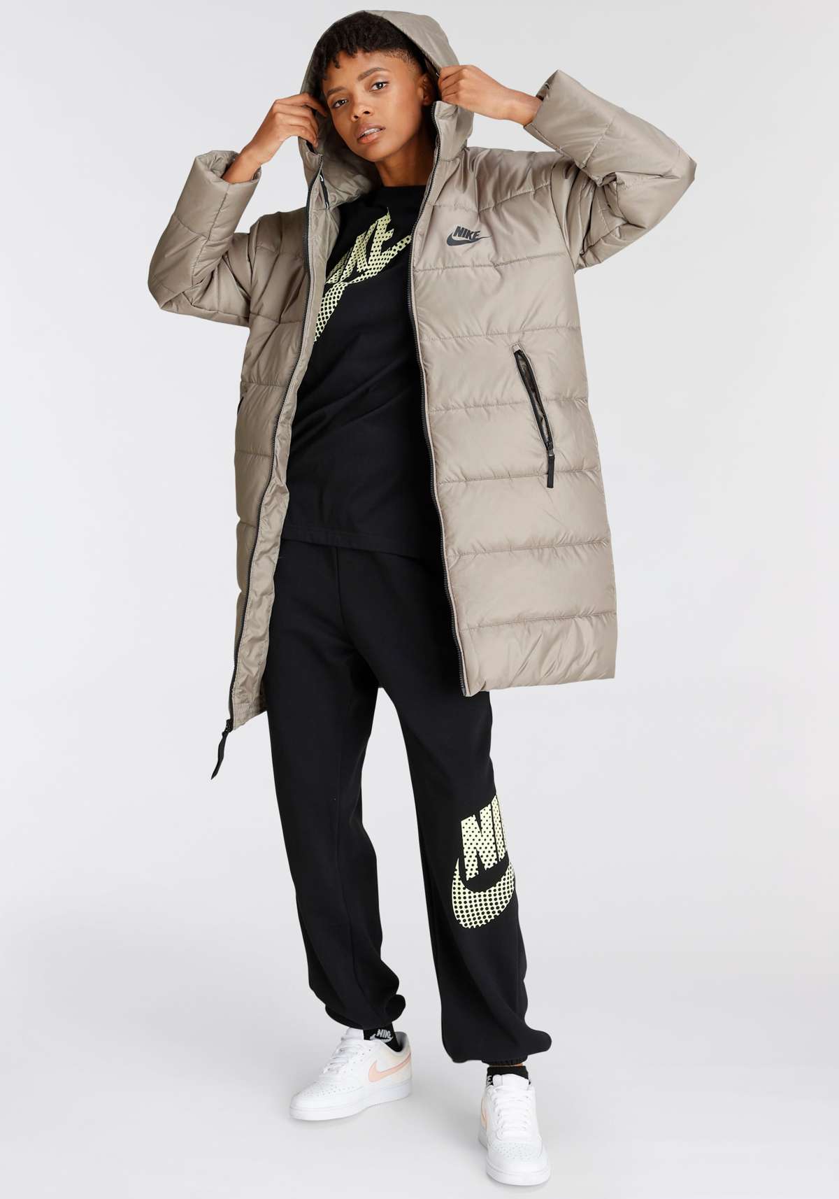 стеганое пальто Therma-FIT Repel Women`s Hooded Parka