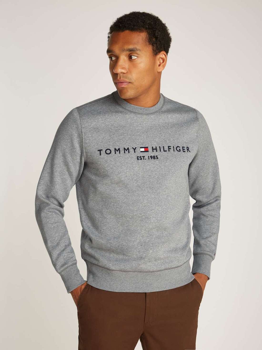 Толстовка с классическим круглым вырезом TOMMY LOGO SWEATSHIRT