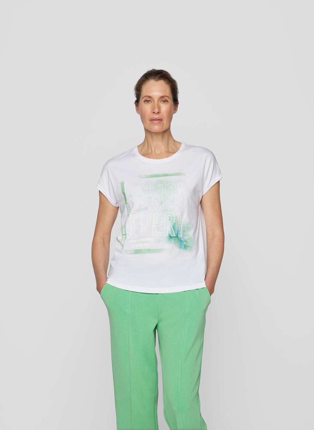 Рубашка с принтом T-Shirt mit Kurzarm